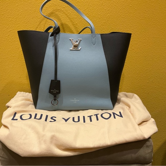 Louis Vuitton lockme cabas tote - Picture 1 of 6